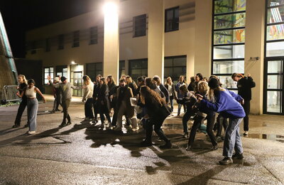 Echauffement du spectateur avec les élèves de l'ENSA